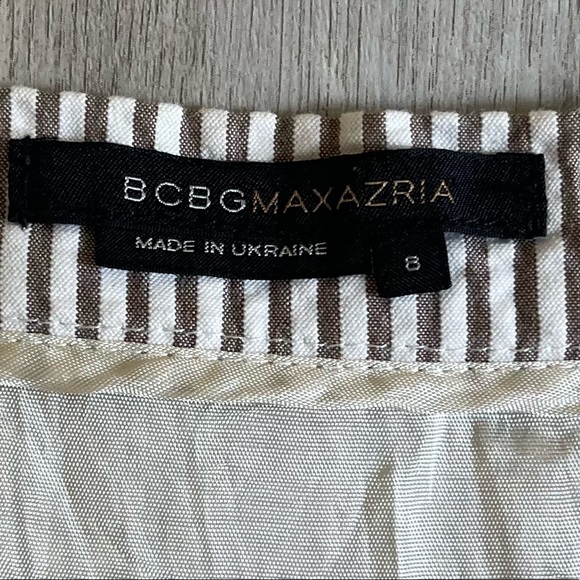 Cute BCBGMAXAZRIA Beige And White Striped Pleated Mini Skirt Size 8 - - Picture 2 of 7